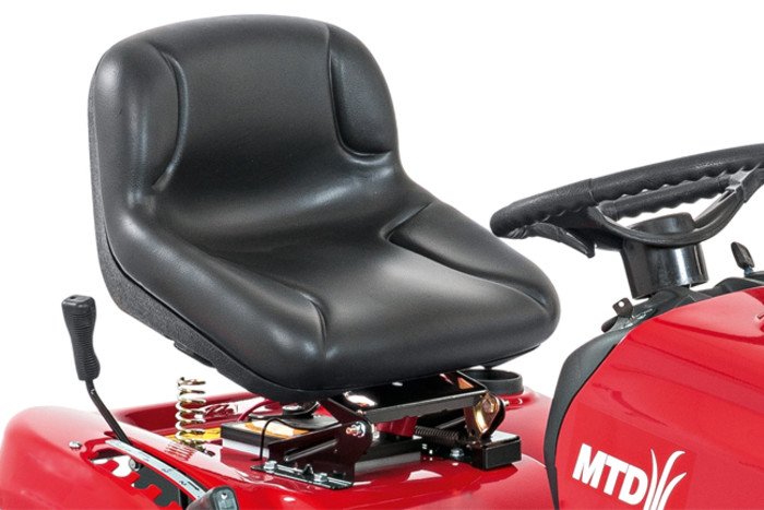 Aufsitzmäher mit integriertem Fangkorb MTD 76