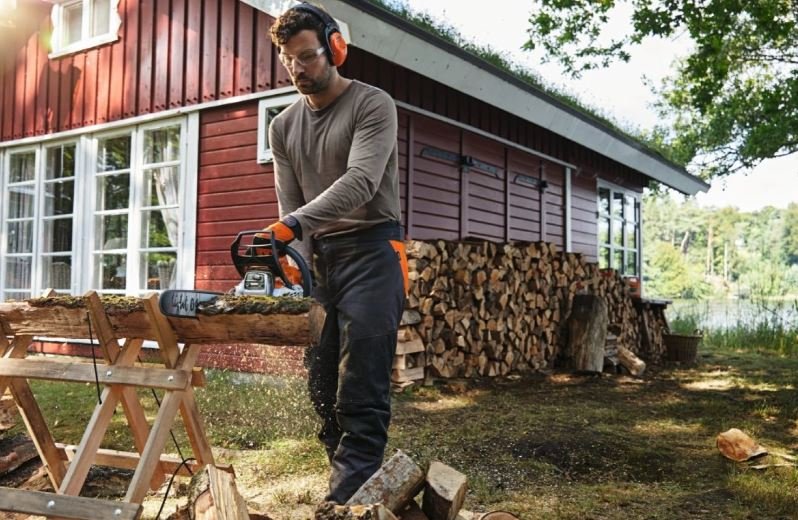 Stihl MS 212 mit 40cm Schwert